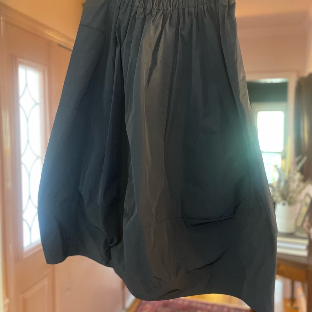 Sun Kim Midi Bubble Skirt in Navy